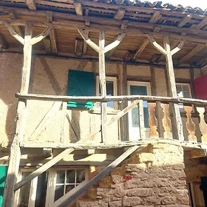 Maison Medievale Avec Jardin Dans Village Vers (Lot)